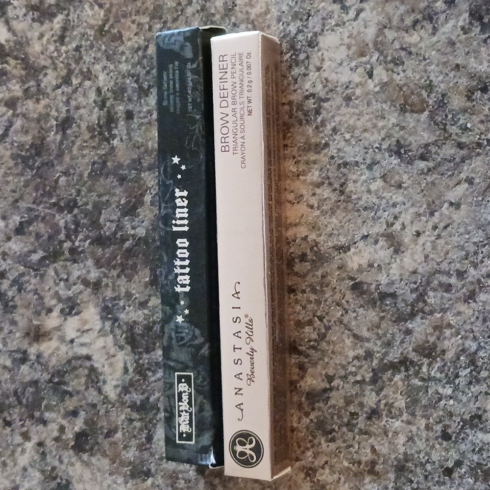 2 brow definers